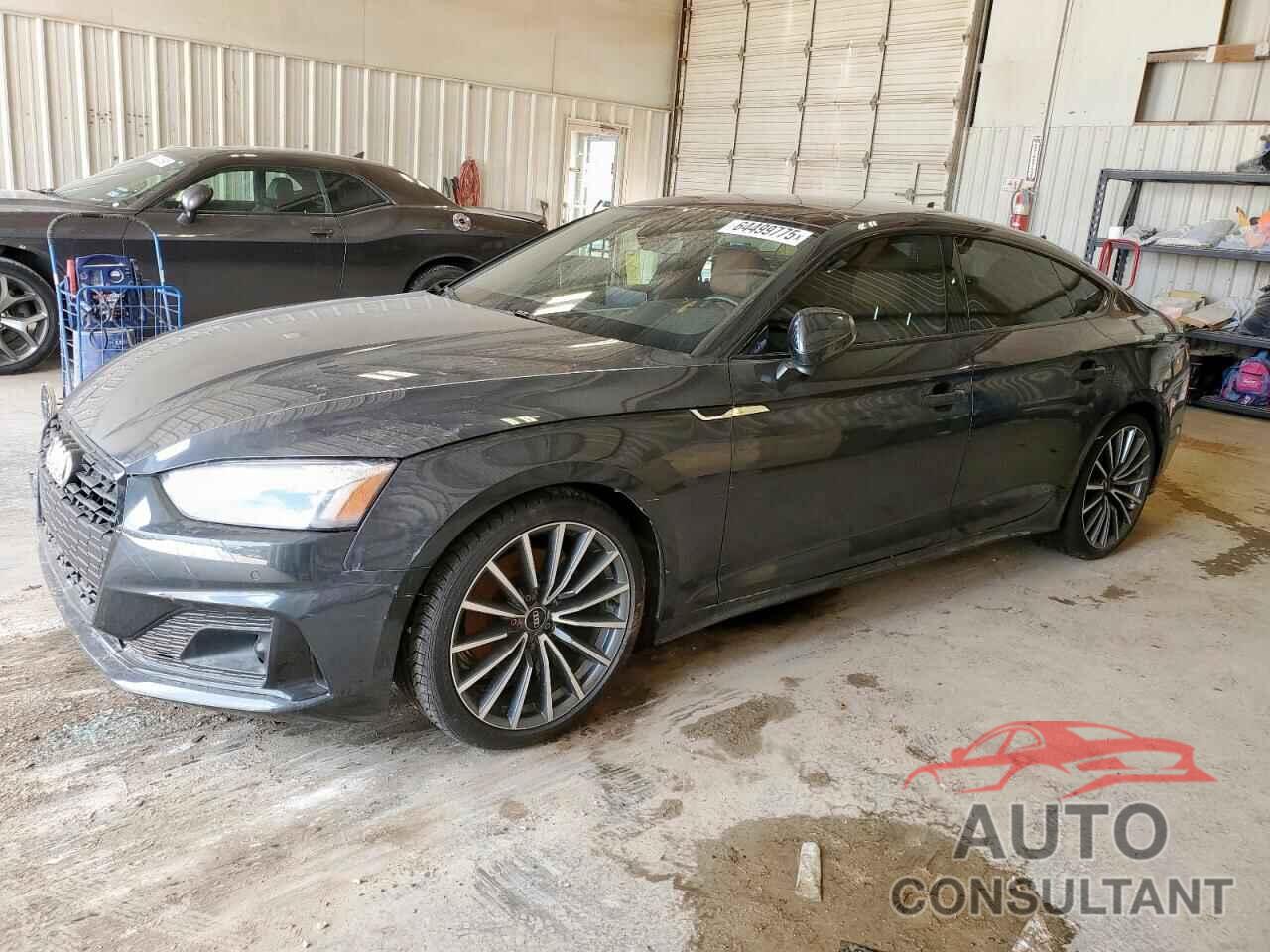 AUDI A5 2022 - WAUCBCF54NA005468