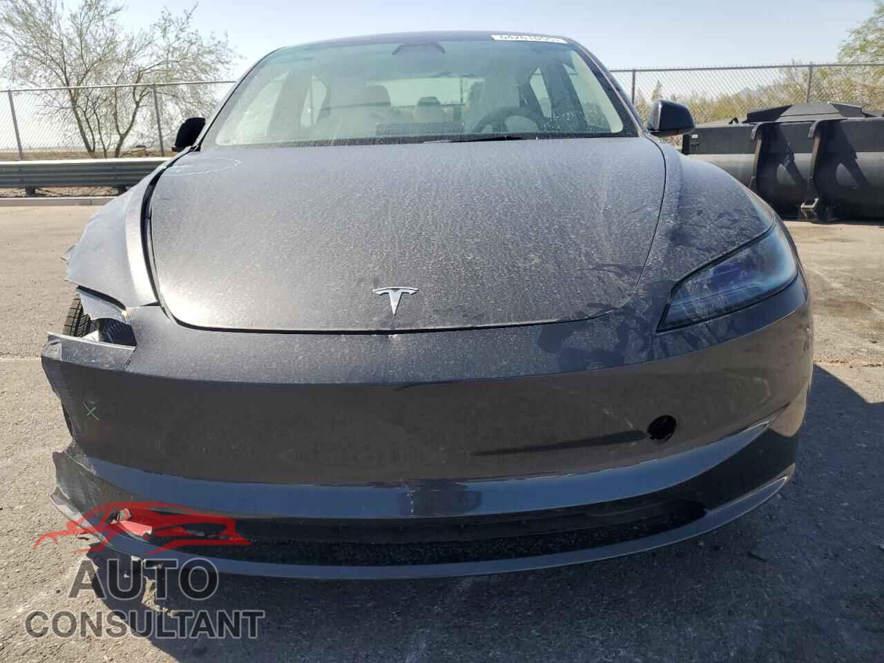 TESLA MODEL 3 2025 - 5YJ3E1EA5SF925626