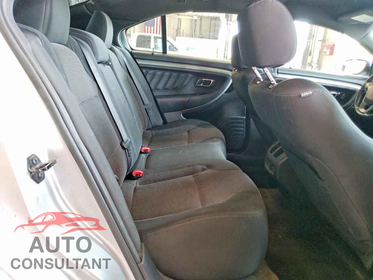 FORD TAURUS 2013 - 1FAHP2E84DG126325