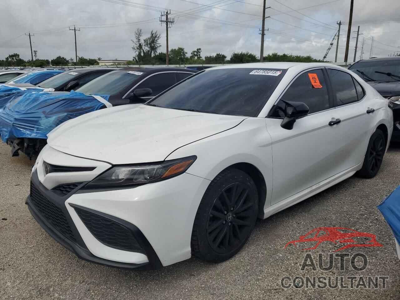 TOYOTA CAMRY 2023 - 4T1G11AK6PU773572