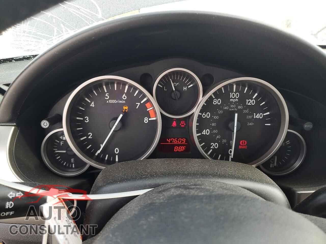MAZDA MX5 2011 - JM1NC2PF6B0215209