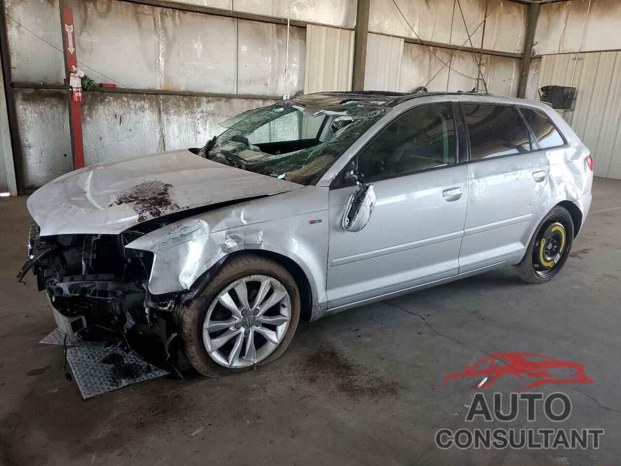 AUDI A3 2012 - WAUBJAFM0CA141250
