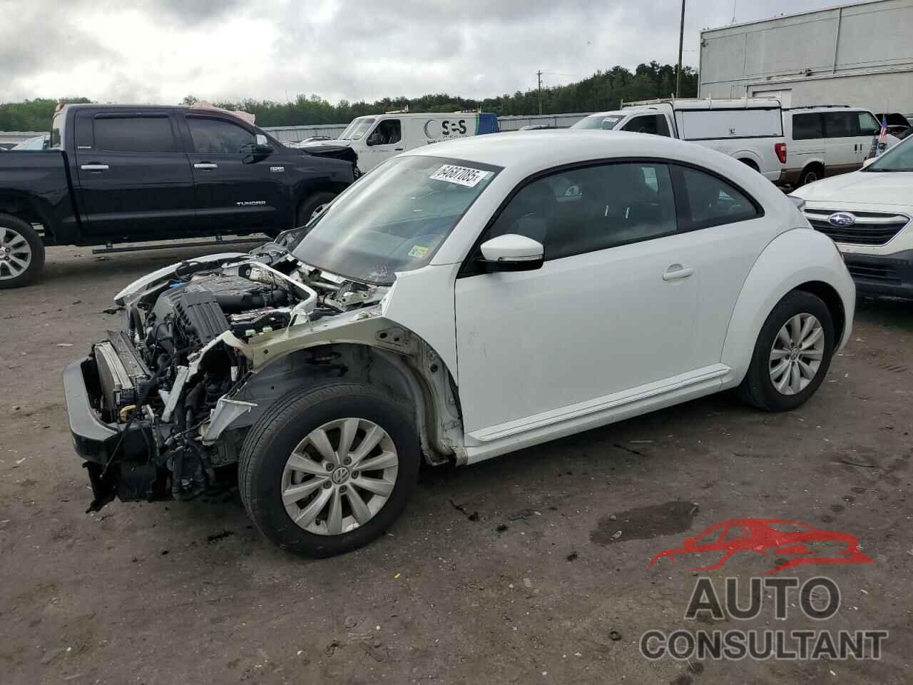 VOLKSWAGEN BEETLE 2019 - 3VWFD7AT8KM710373