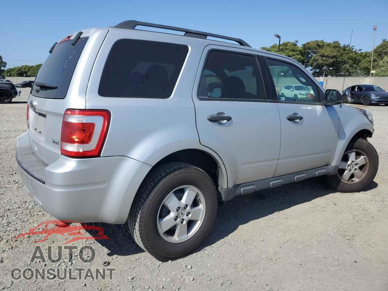 FORD ESCAPE 2011 - 1FMCU9DG1BKC53649