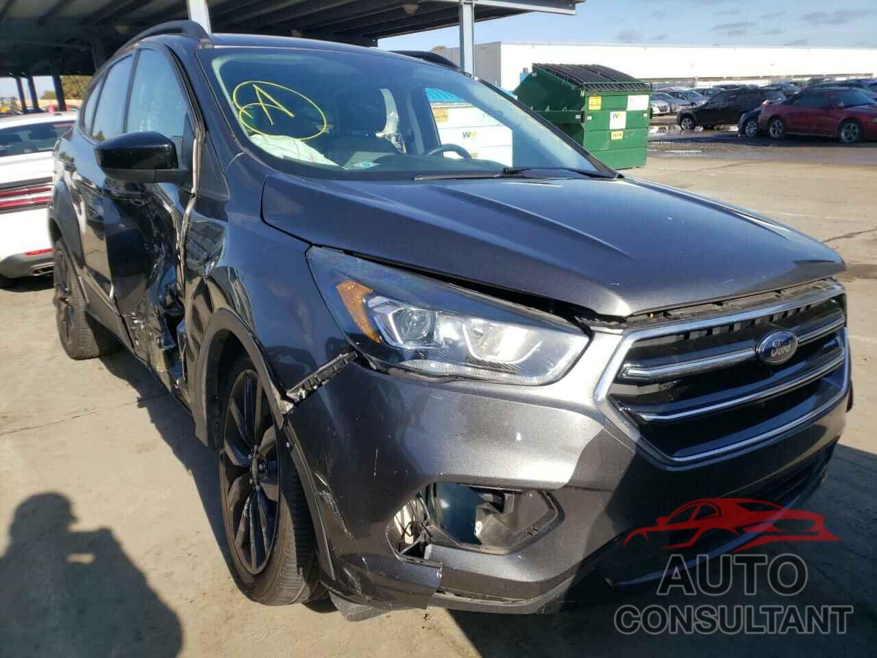 FORD ESCAPE 2017 - 1FMCU0G92HUA32700