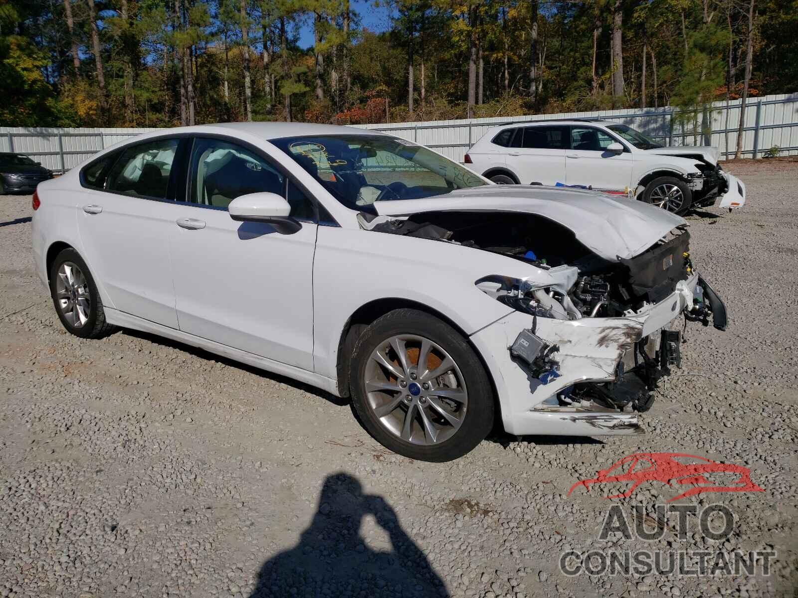FORD FUSION 2017 - 3FA6P0H7XHR217757