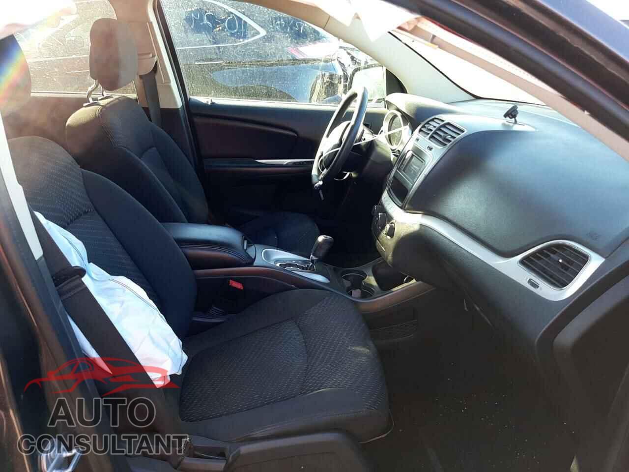 DODGE JOURNEY 2017 - 3C4PDCBG6HT589178