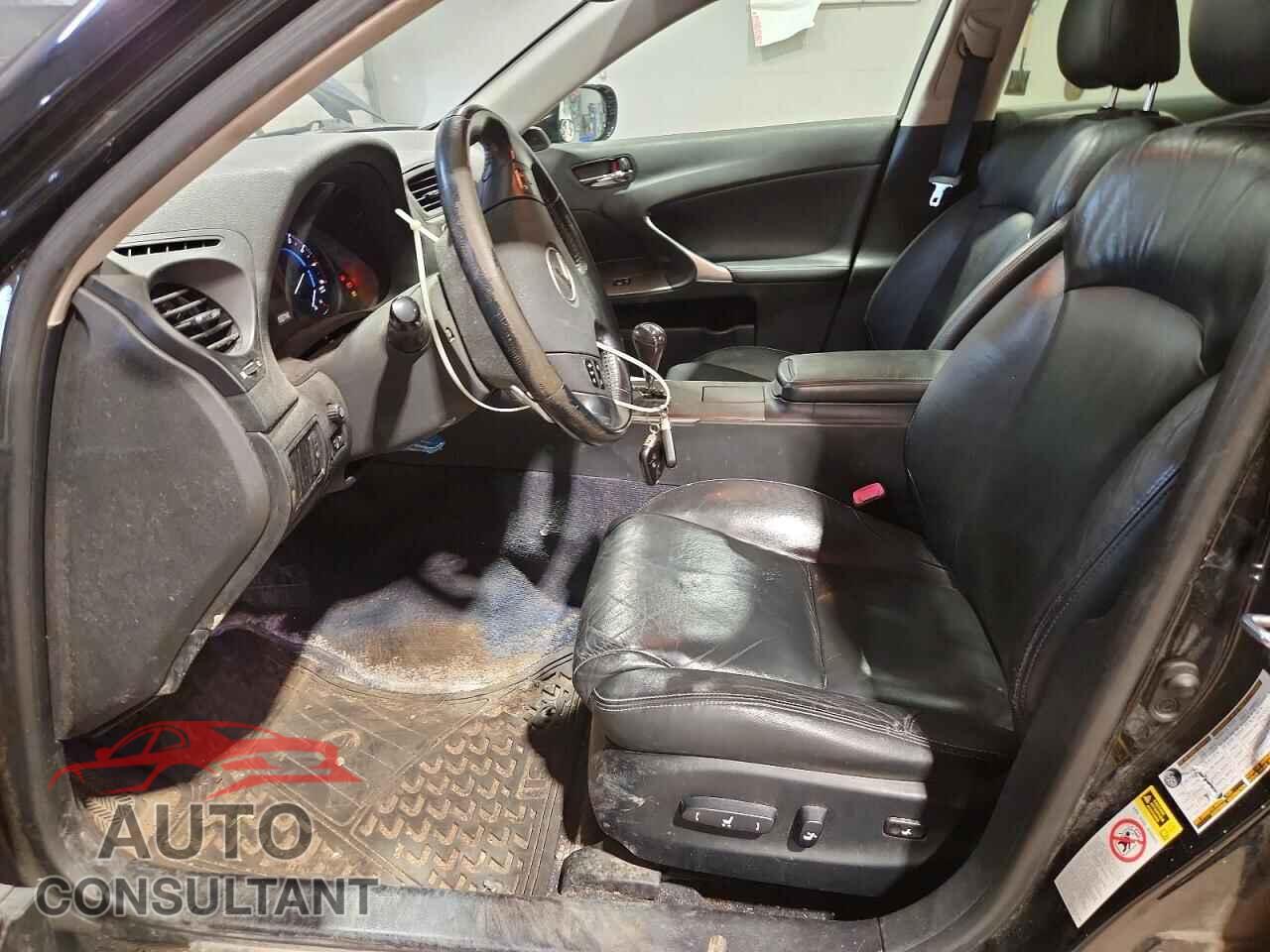 LEXUS IS 2010 - JTHCF5C25A2034090