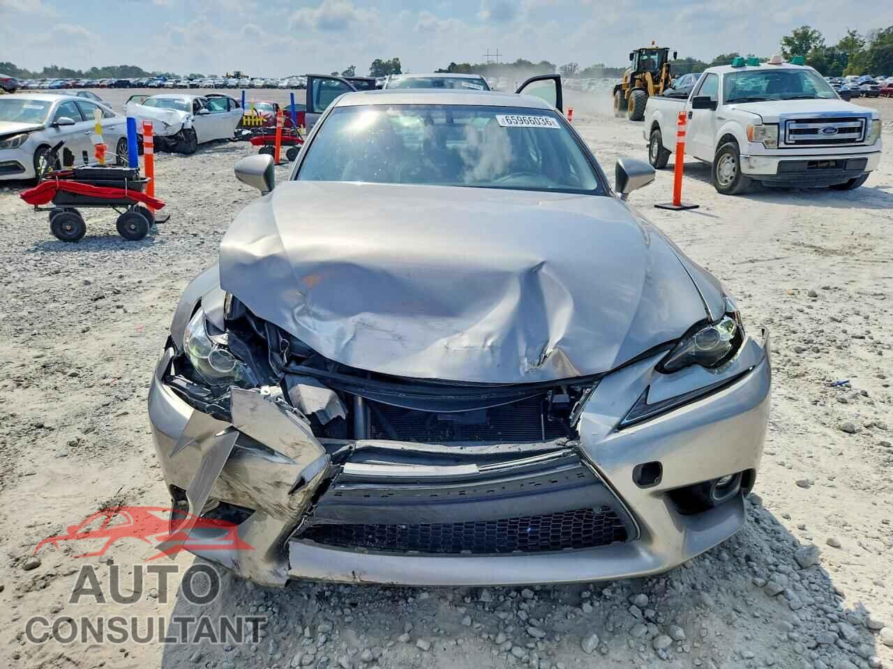LEXUS IS 2016 - JTHBA1D29G5031315