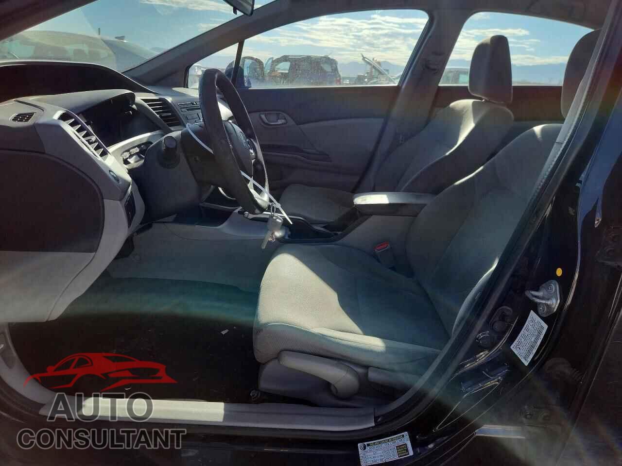 HONDA CIVIC 2012 - 19XFB2F56CE387832