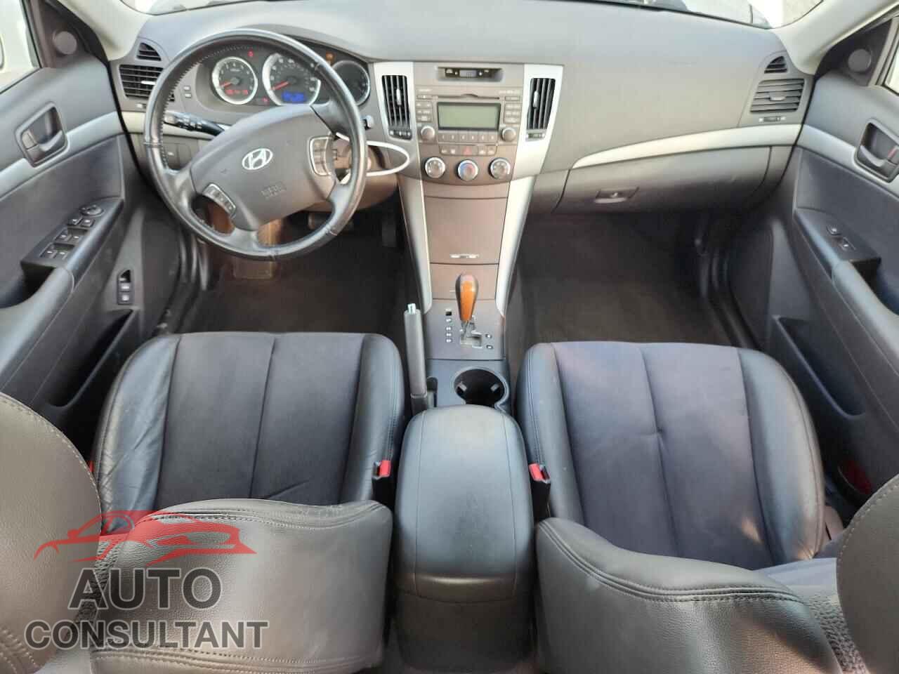 HYUNDAI SONATA 2009 - 5NPEU46F79H444117