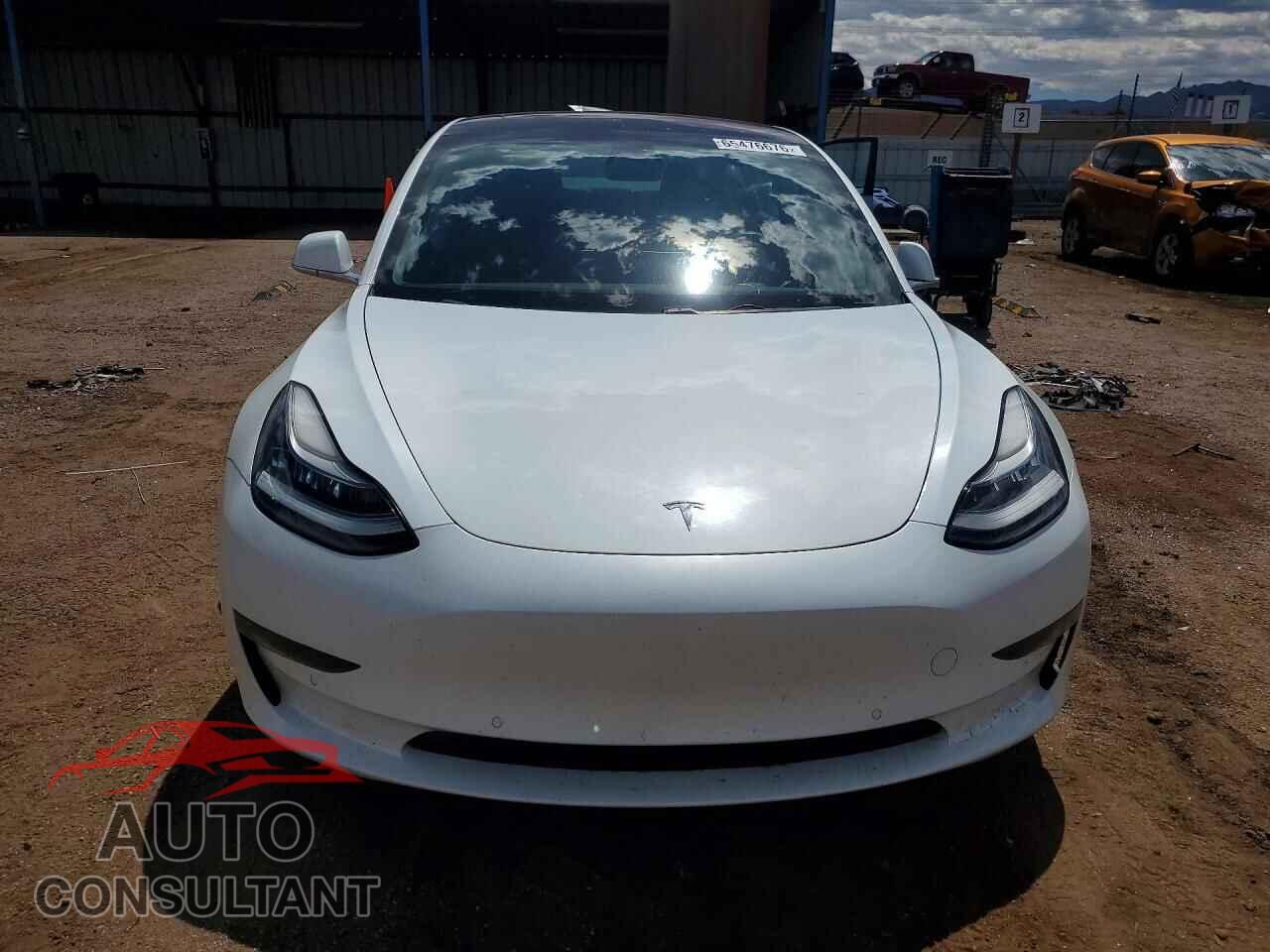 TESLA MODEL 3 2018 - 5YJ3E1EB7JF108567