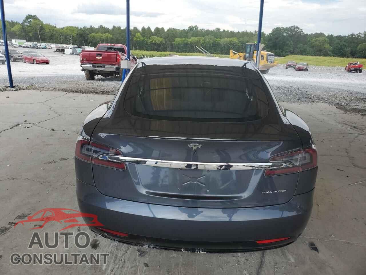 TESLA MODEL S 2020 - 5YJSA1E25LF410787