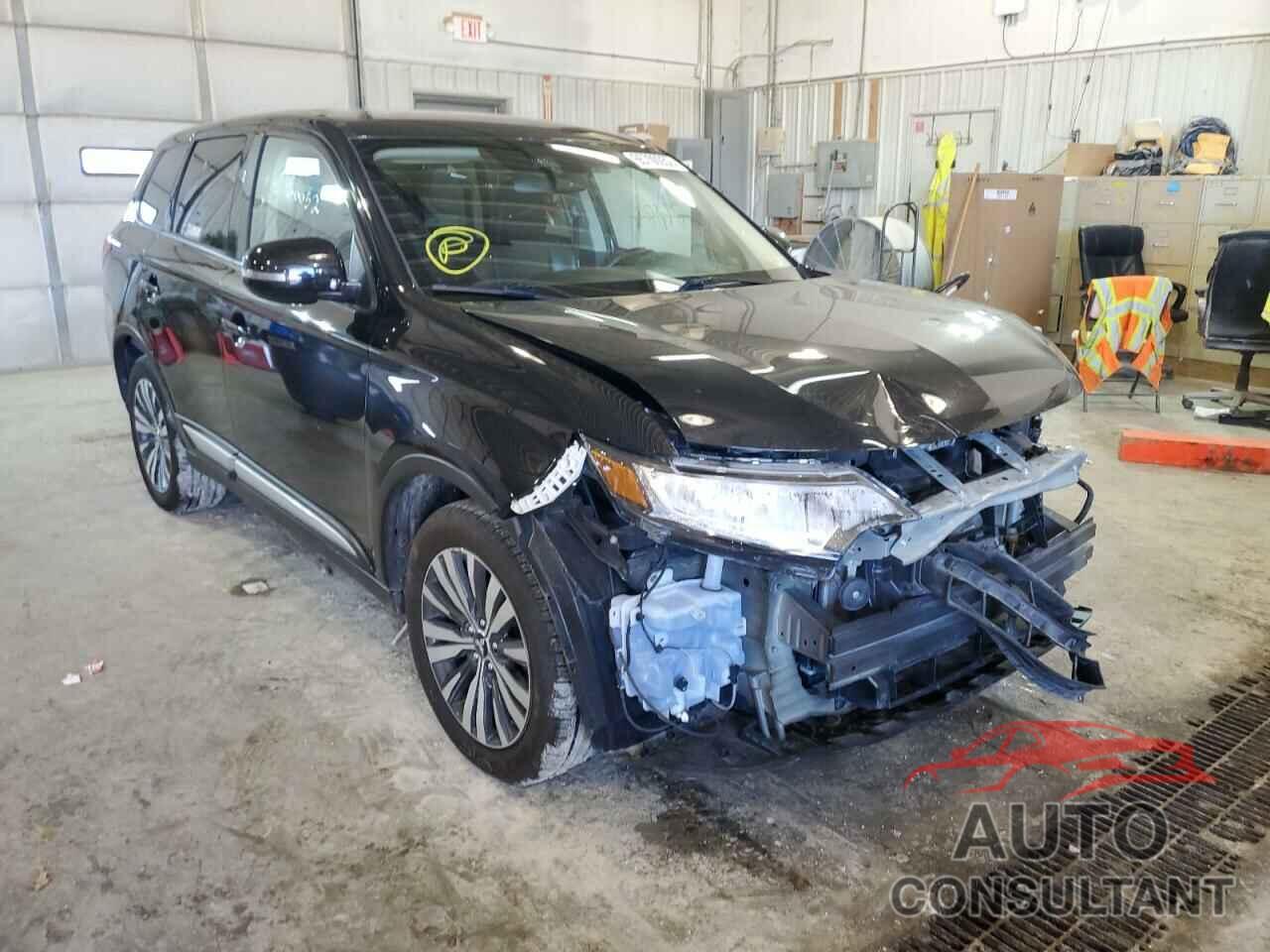 MITSUBISHI OUTLANDER 2020 - JA4AD3A31LZ024093