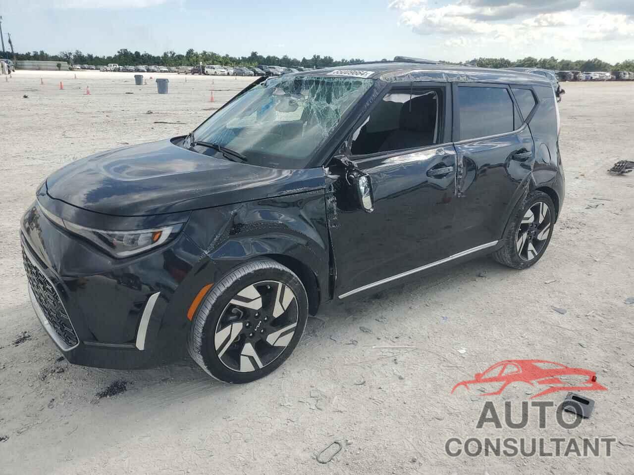 KIA SOUL 2023 - KNDJ53AU8P7858133