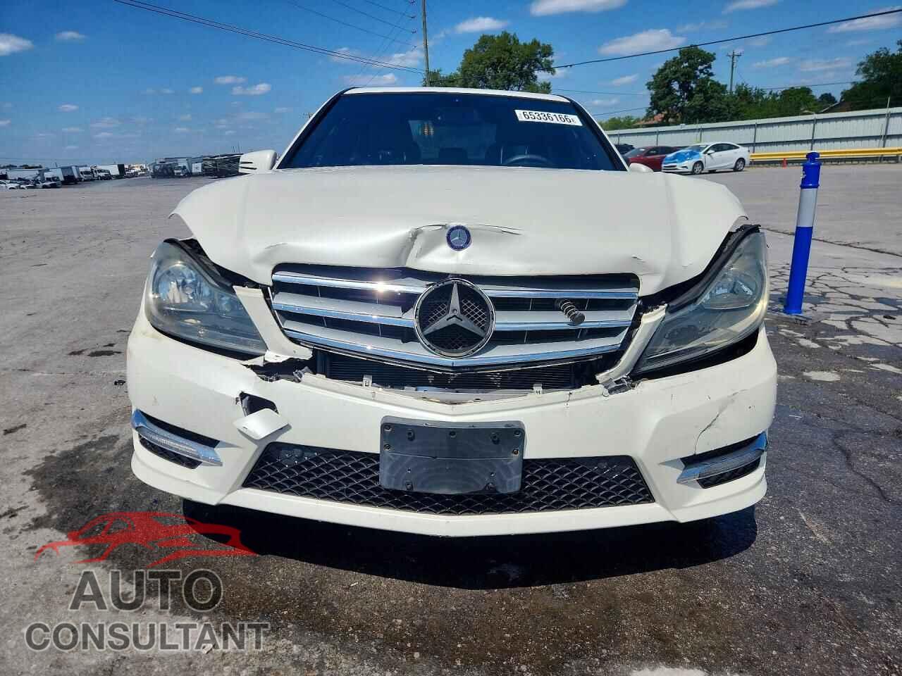 MERCEDES-BENZ C-CLASS 2013 - WDDGF4HB2DA767462