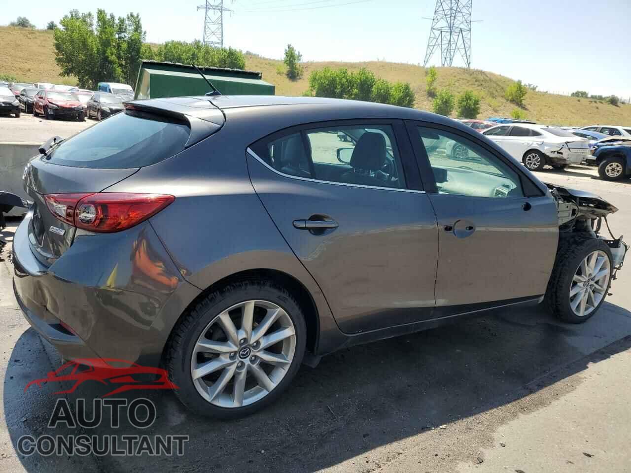 MAZDA 3 2017 - 3MZBN1L72HM118680