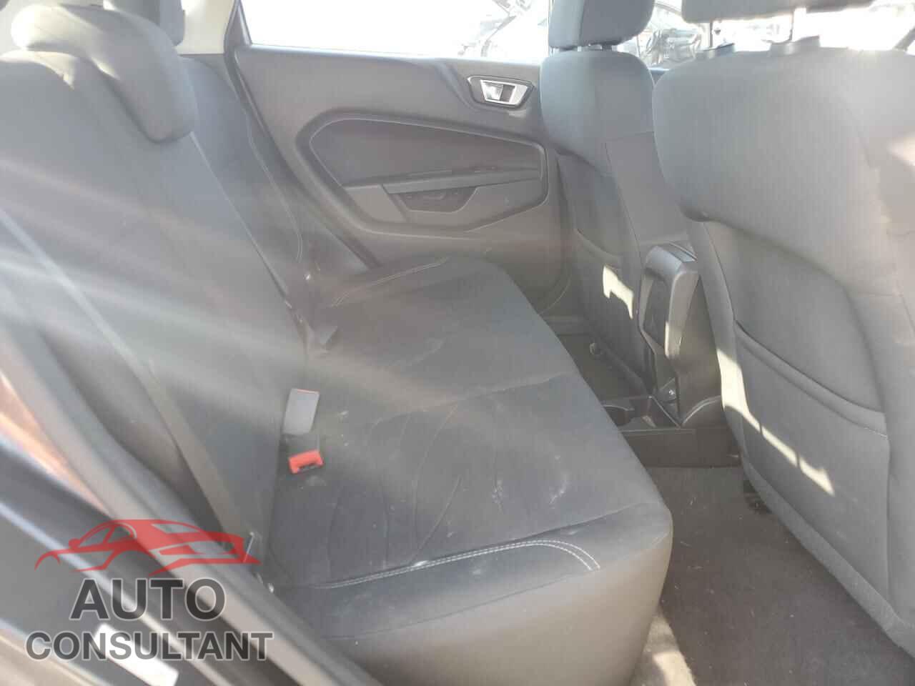 FORD FIESTA 2015 - 3FADP4EJ6FM190890