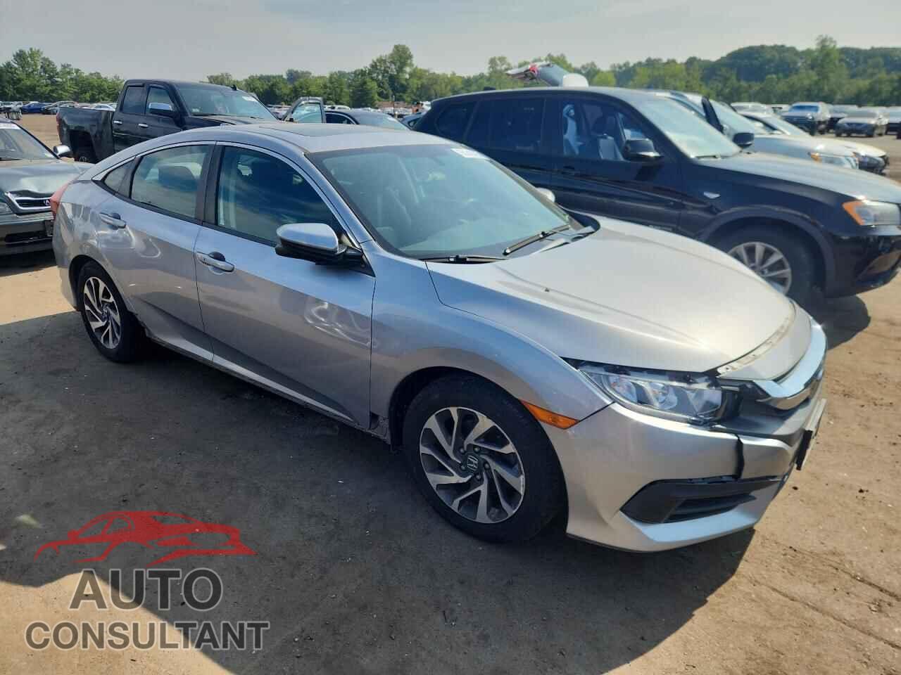 HONDA CIVIC 2017 - 19XFC2F78HE219583