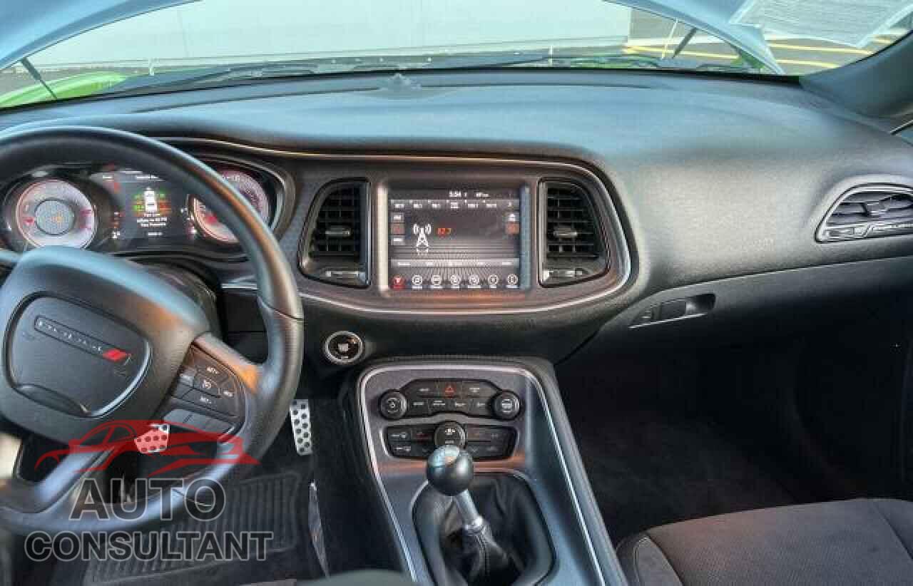 DODGE CHALLENGER 2017 - 2C3CDZFJ3HH583052