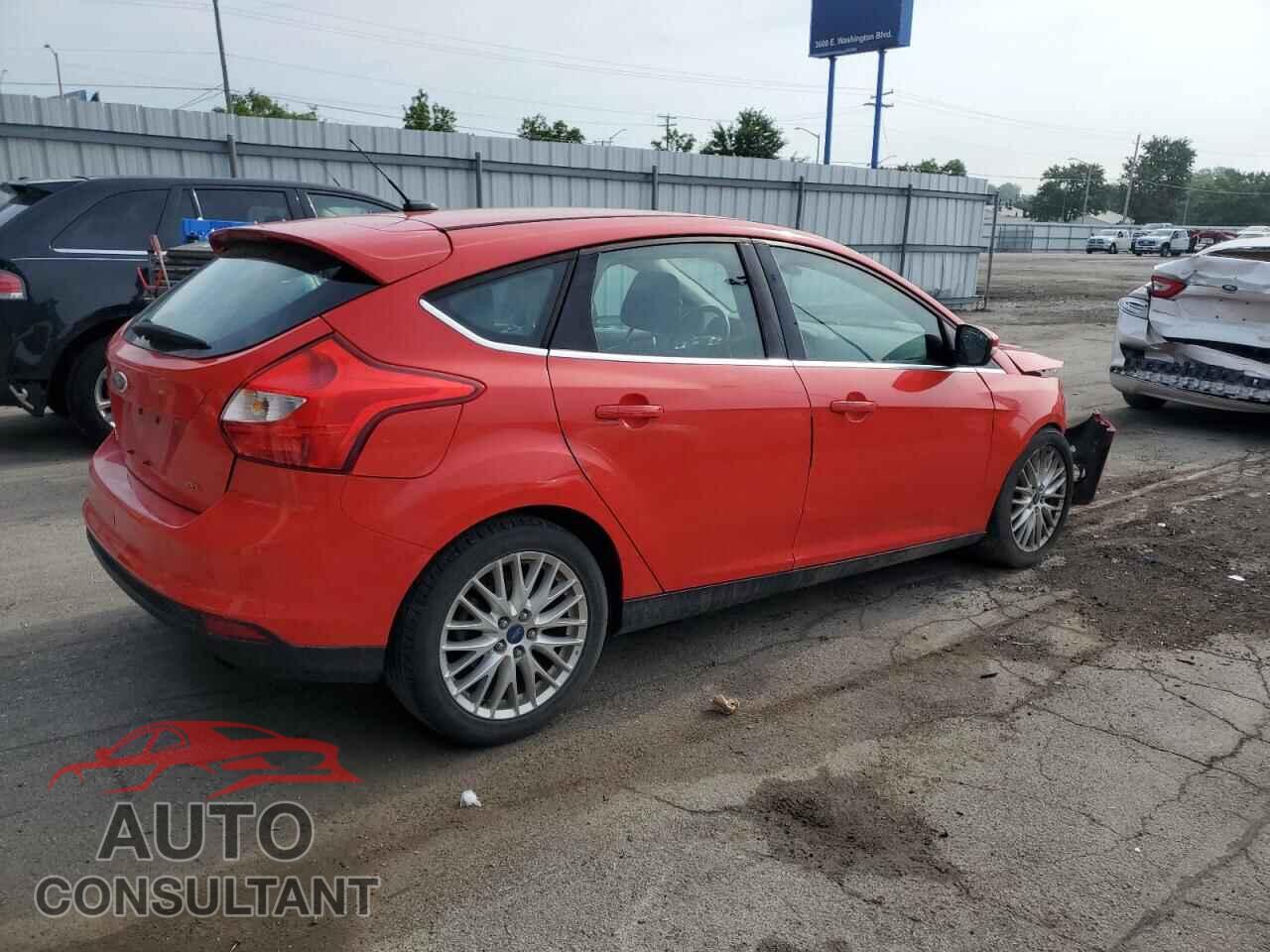 FORD FOCUS 2012 - 1FAHP3M24CL338960