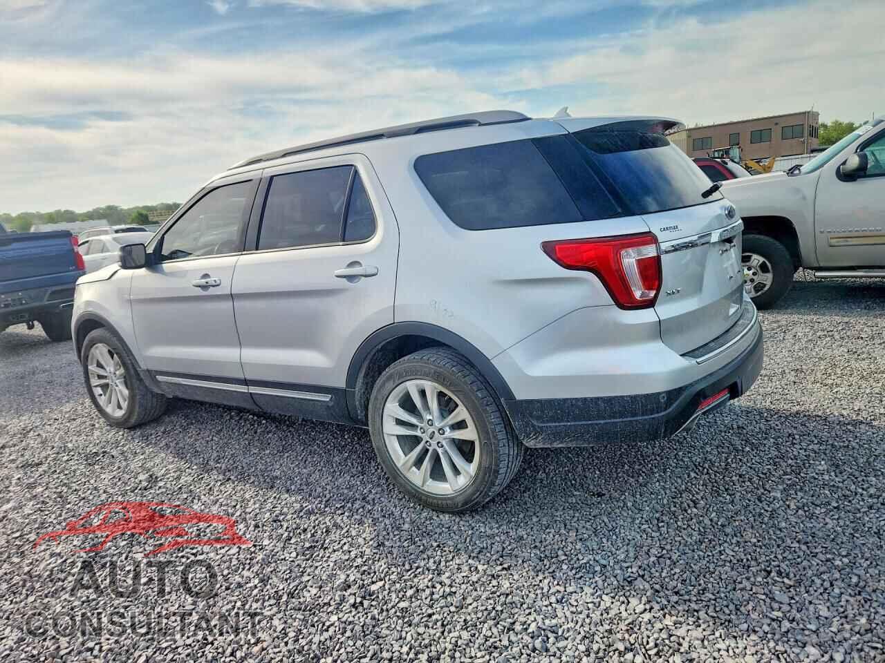 FORD EXPLORER 2018 - 1FM5K8D80JGA31087