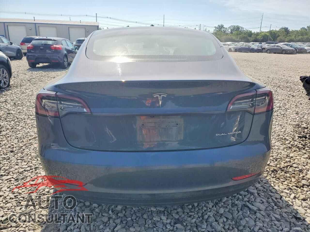 TESLA MODEL 3 2021 - 5YJ3E1EB9MF853227