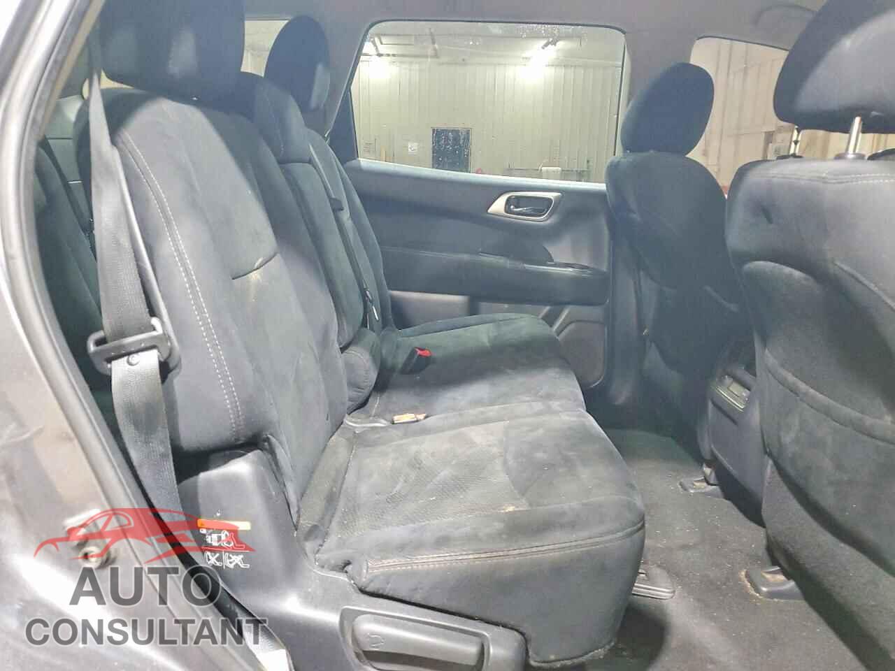 NISSAN PATHFINDER 2015 - 5N1AR2MN7FC708583