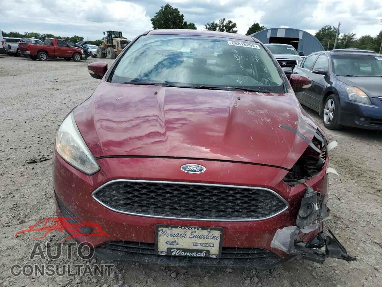 FORD FOCUS 2017 - 1FADP3F21HL277019