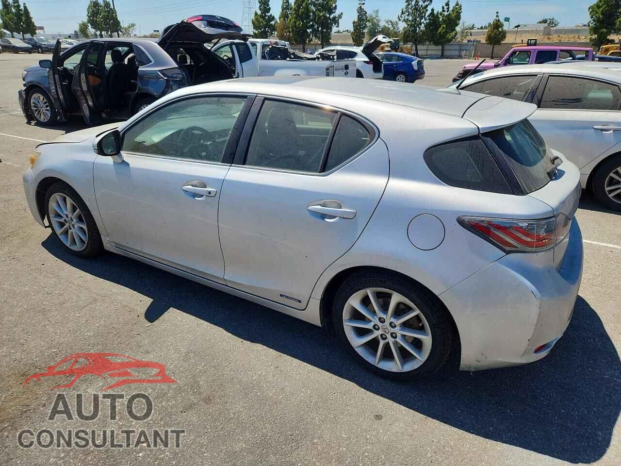 LEXUS CT 200 2013 - JTHKD5BH2D2138015