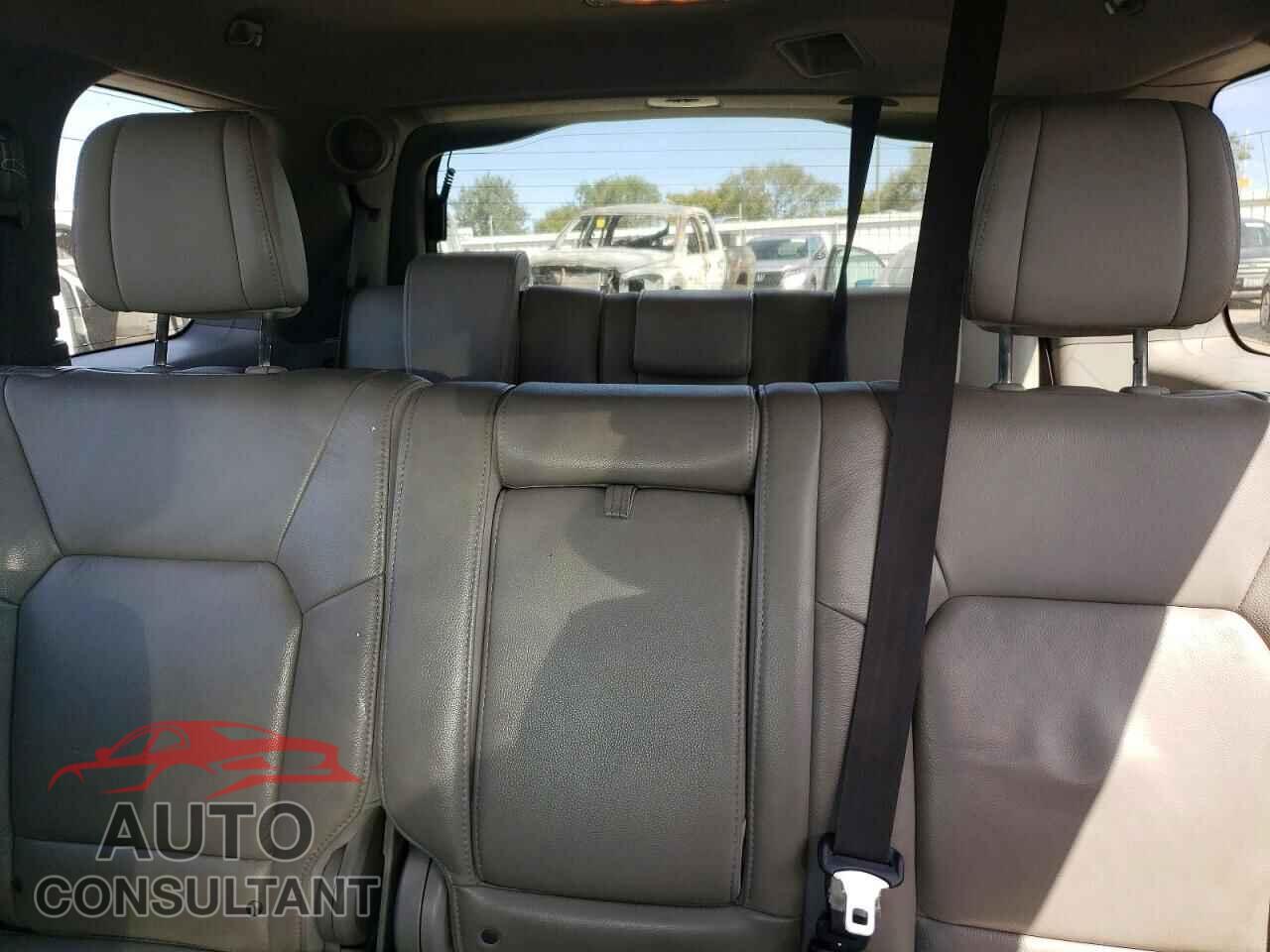 HONDA PILOT 2013 - 5FNYF4H93DB072930