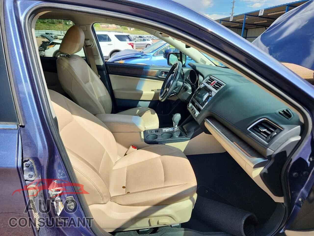 SUBARU OUTBACK 2017 - 4S4BSENC0H3266420