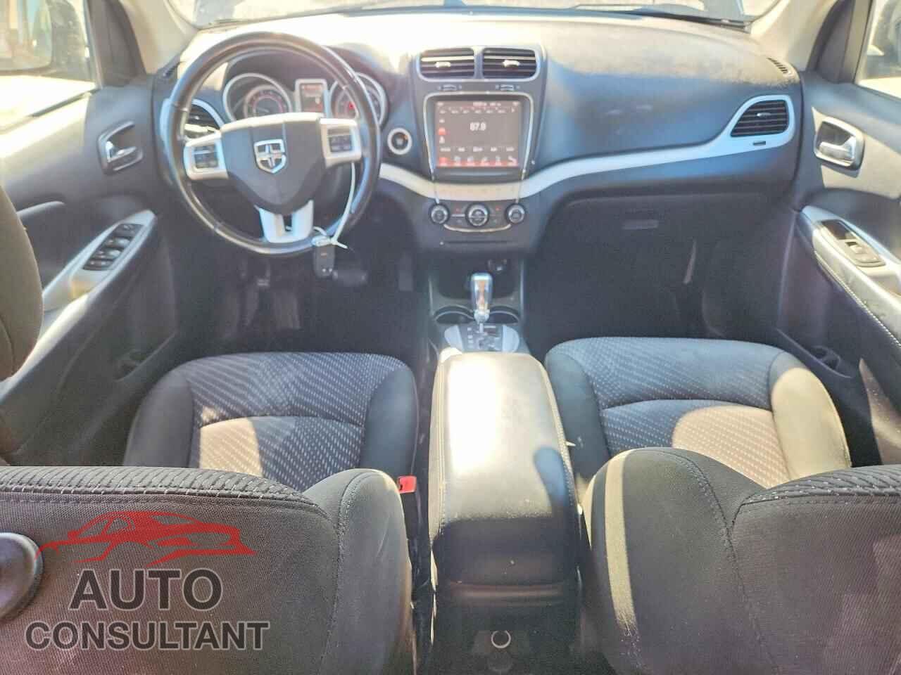 DODGE JOURNEY 2019 - 3C4PDCBB5KT858315