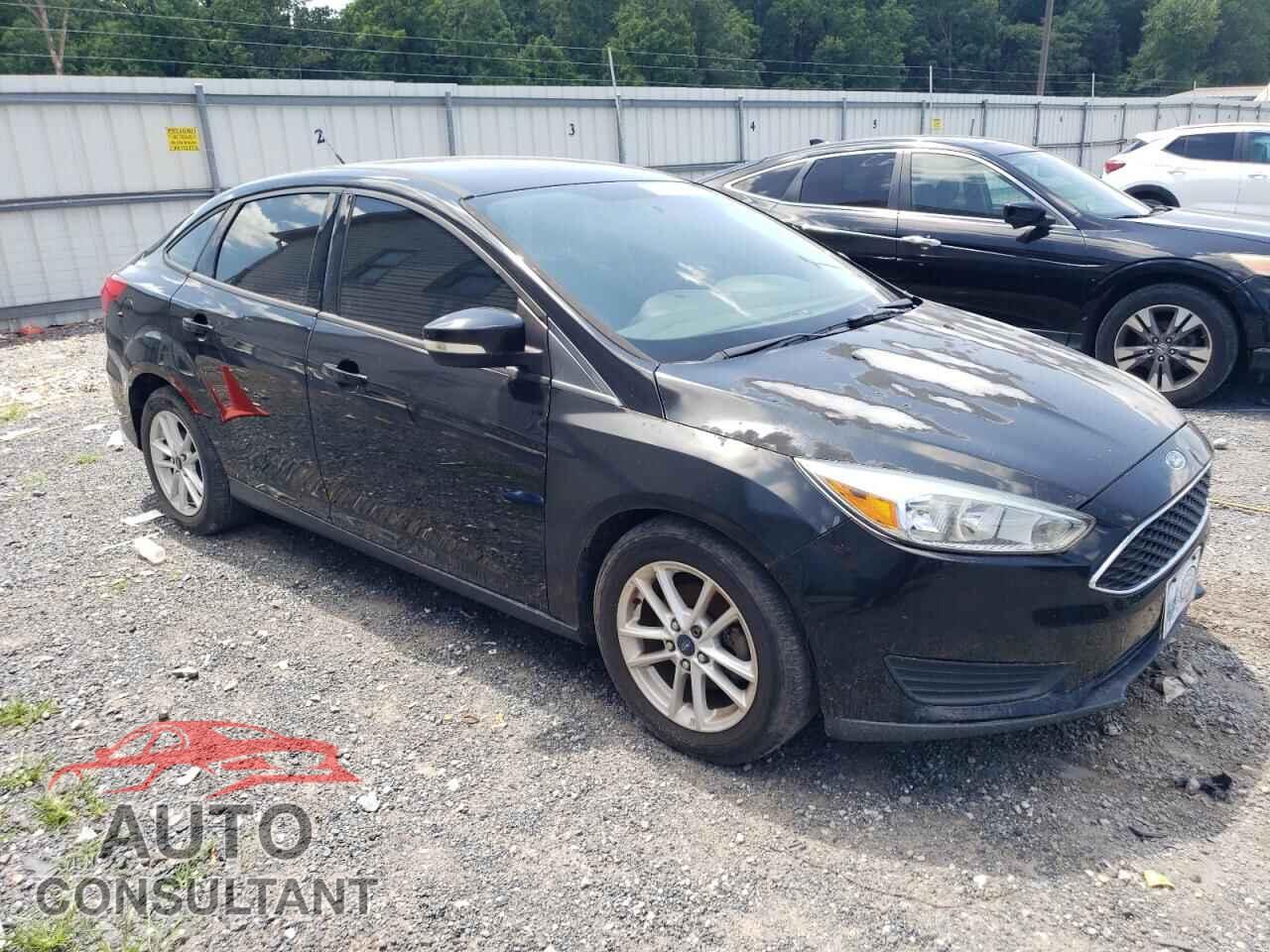 FORD FOCUS 2015 - 1FADP3F26FL203494