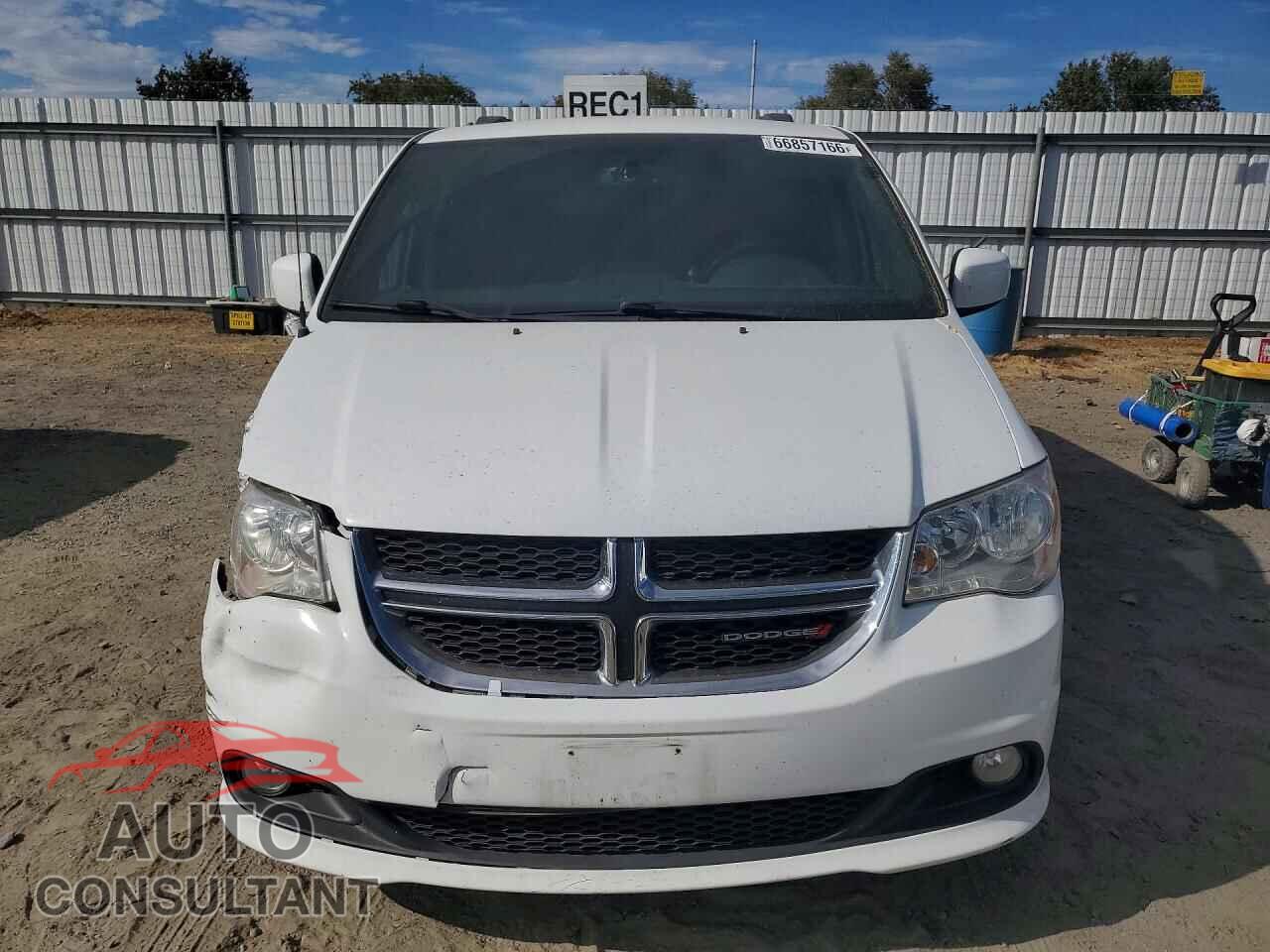 DODGE CARAVAN 2017 - 2C4RDGCG1HR847933