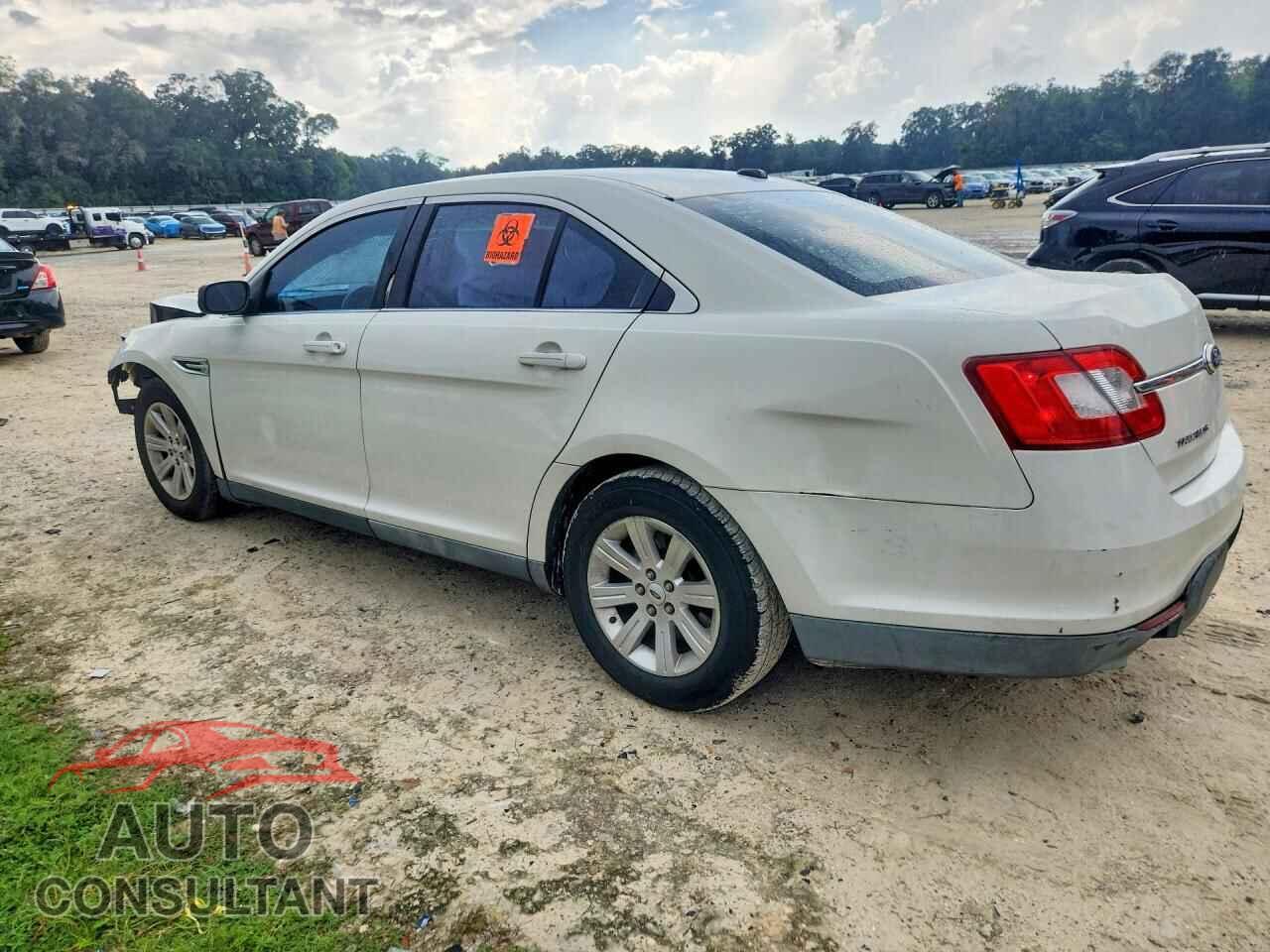FORD TAURUS 2011 - 1FAHP2DW5BG185803