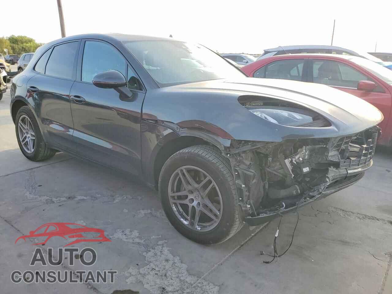 PORSCHE MACAN 2018 - WP1AA2A50JLB19186