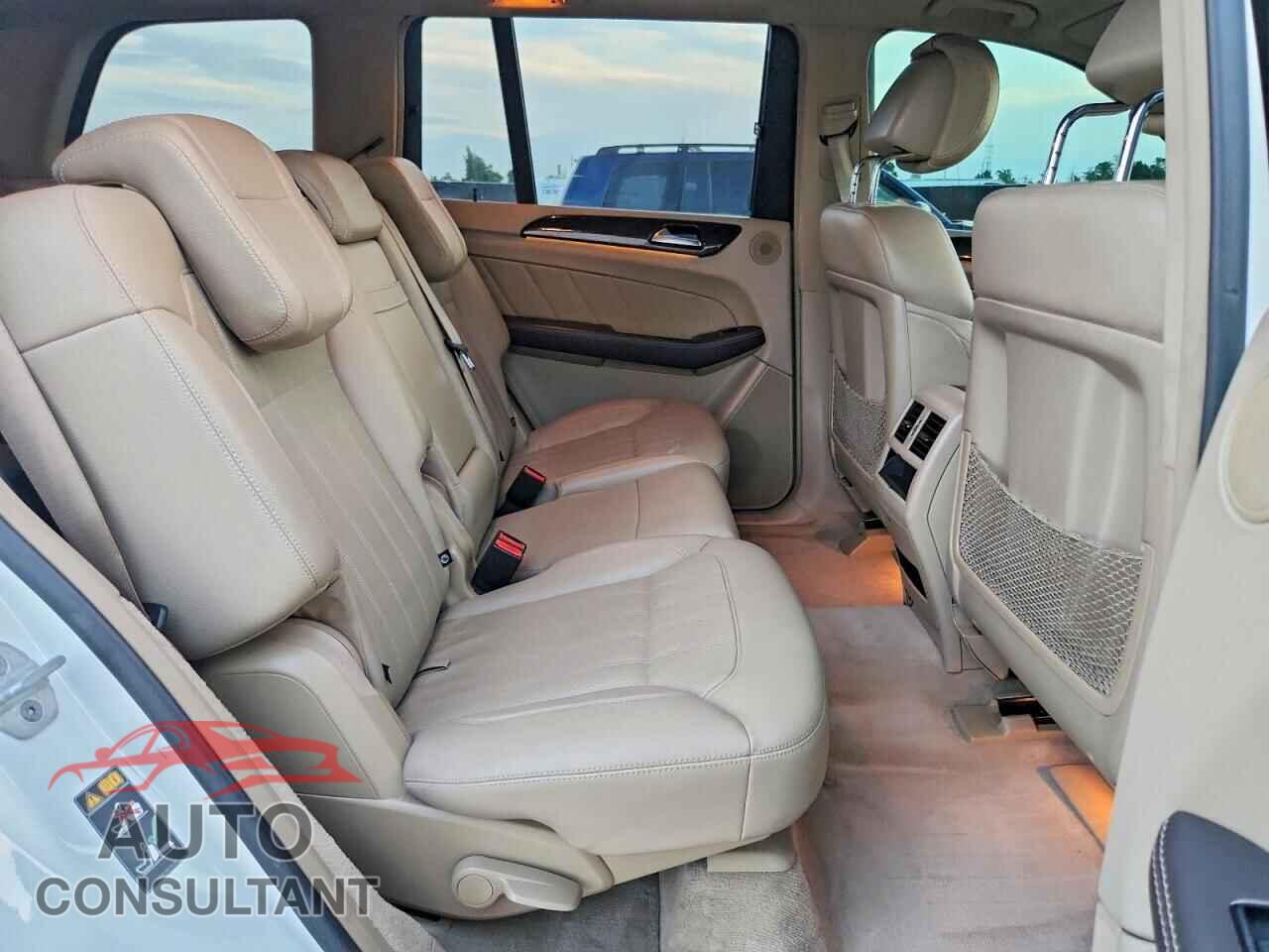 MERCEDES-BENZ GL-CLASS 2015 - 4JGDF6EE5FA529482