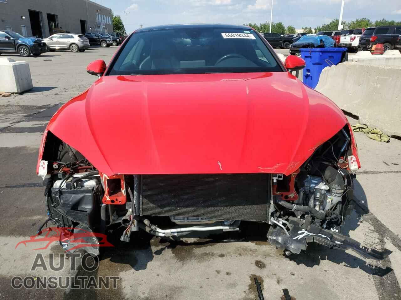AUDI S5/RS5 2018 - WUAPWAF55JA902504