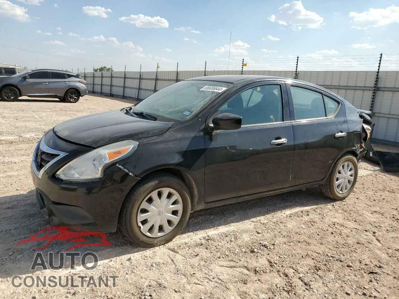 NISSAN VERSA 2017 - 3N1CN7AP3HL857434