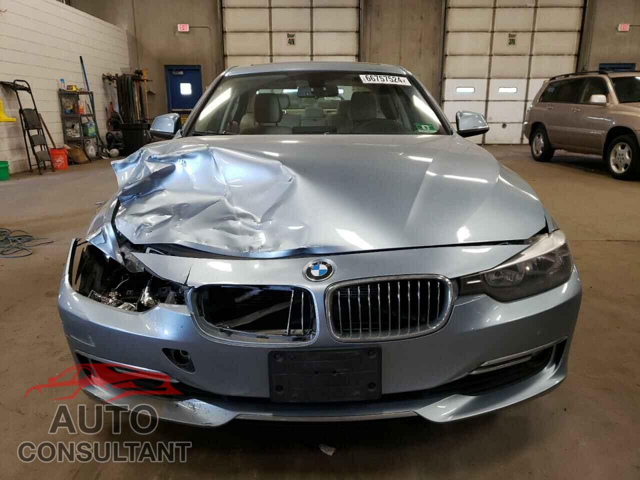 BMW 3 SERIES 2012 - WBA3A5C56CF348835