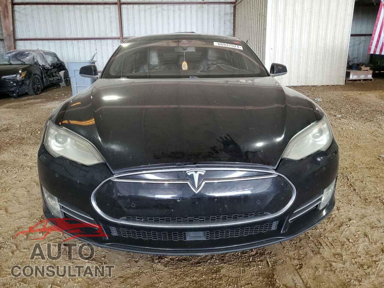 TESLA MODEL S 2016 - 5YJSA1E1XGF129954