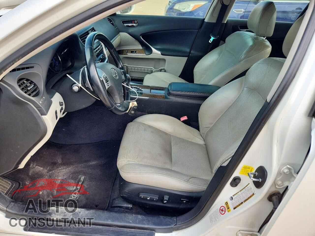 LEXUS IS 2013 - JTHBF5C2XD5188468