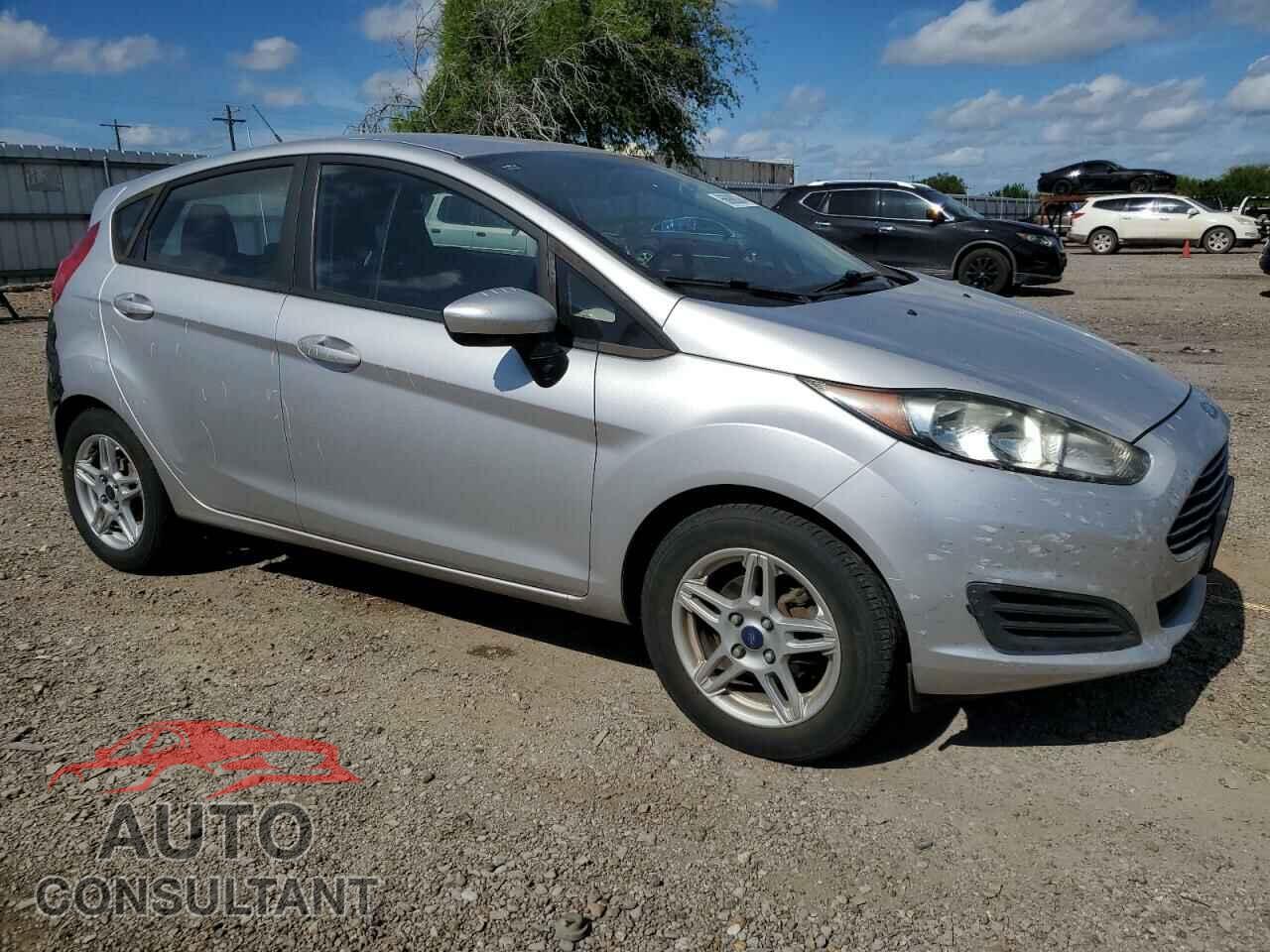 FORD FIESTA 2017 - 3FADP4EJ4HM161939