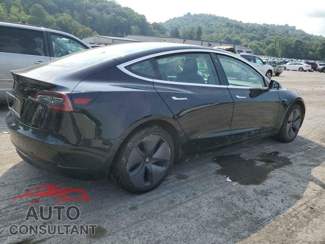 TESLA MODEL 3 2019 - 5YJ3E1EB8KF208971