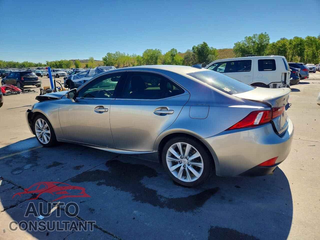 LEXUS IS 2015 - JTHCF1D23F5020167