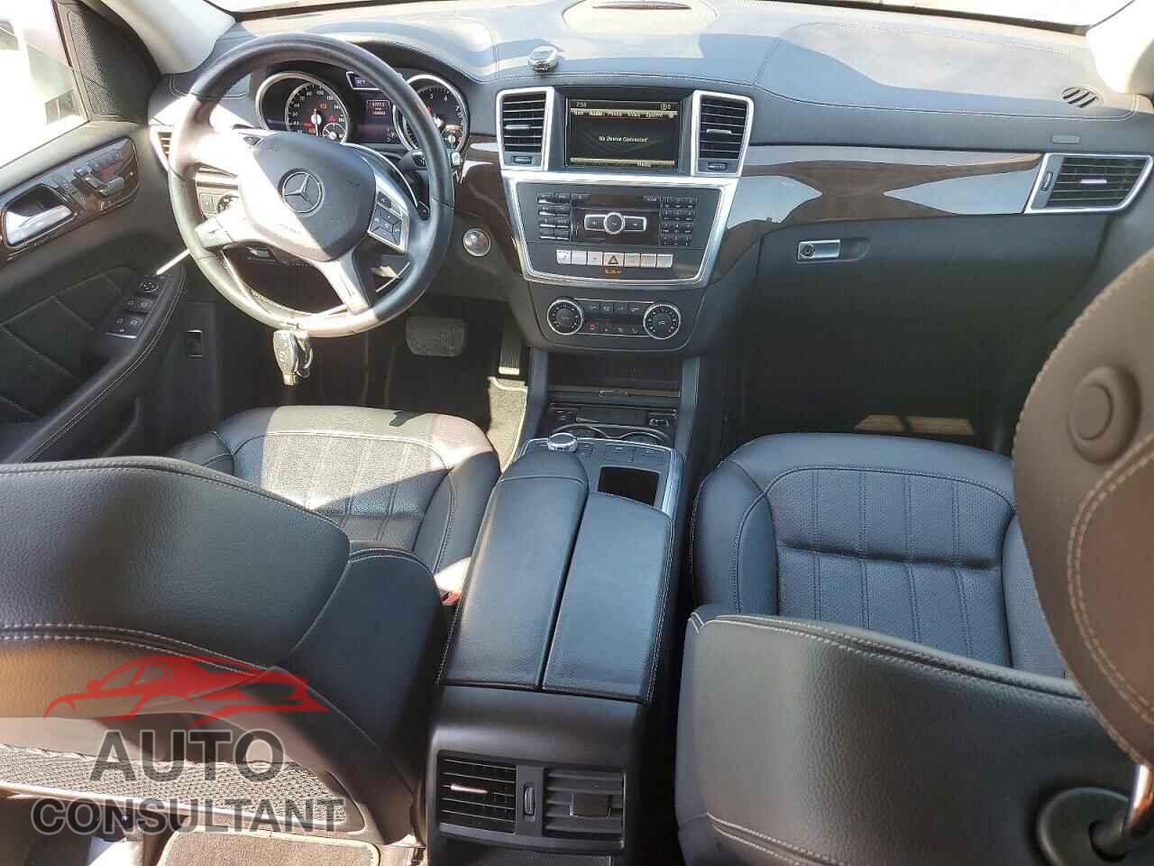 MERCEDES-BENZ GL-CLASS 2015 - 4JGDF6EE2FA597318