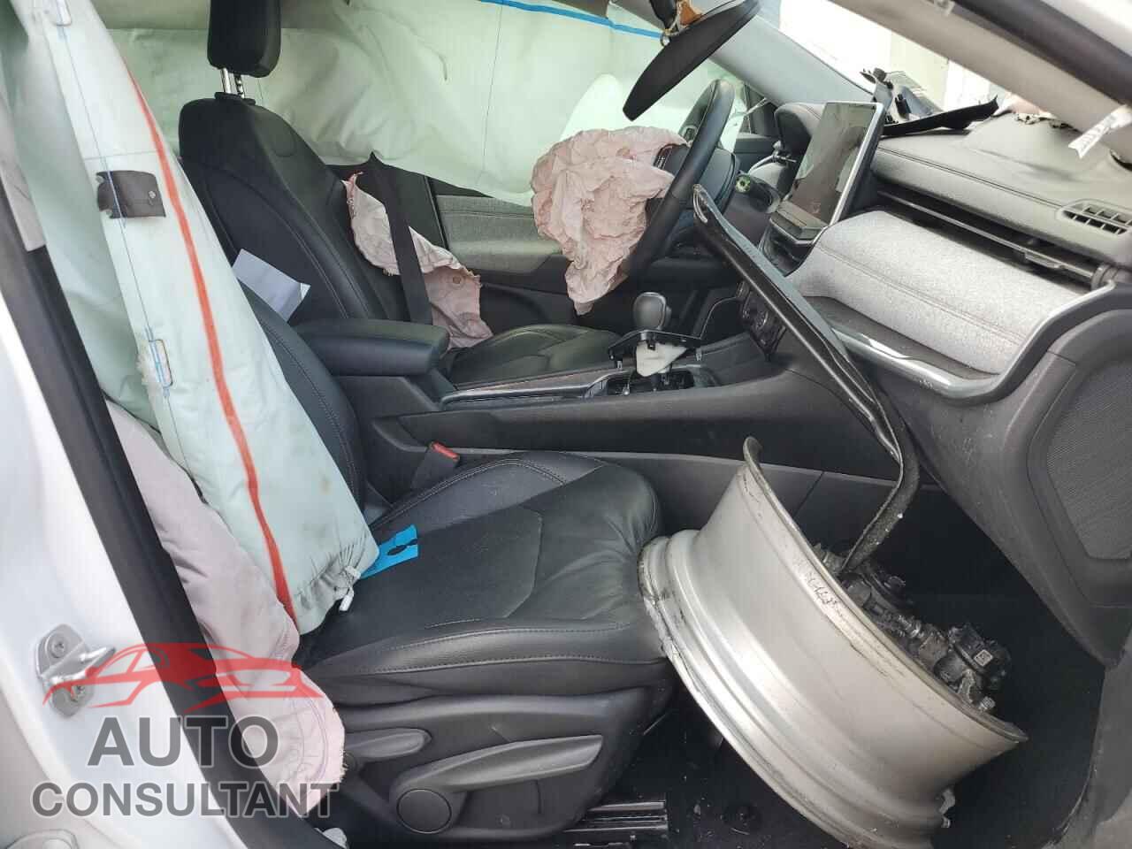 JEEP COMPASS 2022 - 3C4NJDFB5NT233207