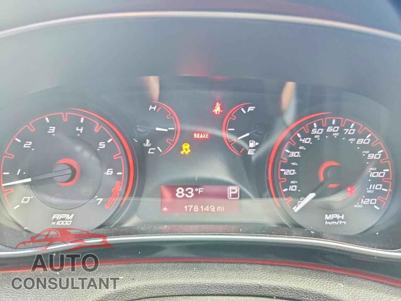 DODGE DART 2016 - 1C3CDFAAXGD555542