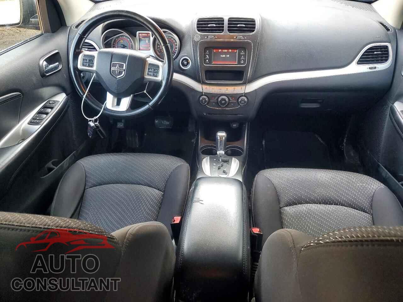 DODGE JOURNEY 2015 - 3C4PDCCG8FT516440